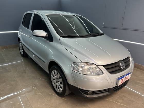 VOLKSWAGEN FOX 1.0 MI CITY 8V FLEX 4P MANUAL VOLKSWAGEN FOX 1.0 MI CITY 8V FLEX 4P MANUAL